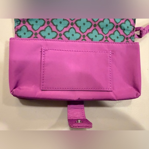 Vera Bradley | Women's Ultralight Phone Wristlet - Picture 10 of 16